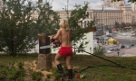 Фото с официальной страницы FEMEN