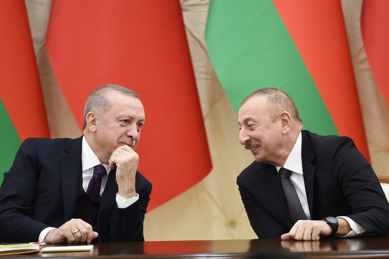 Реджеп Тайип Эрдоган и Ильхам Алиев. Фото: пресс-служба президента Азербайджана