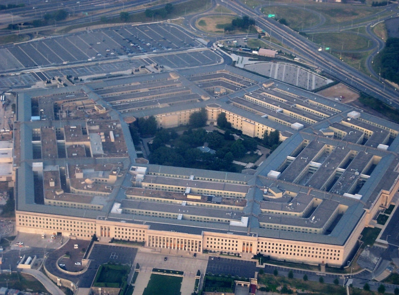 Пентагон встревожен резким сокращением запасов оружия у США