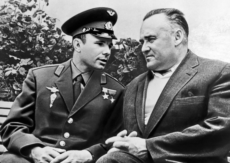 Юрий Гагарин и Сергей Королёв
