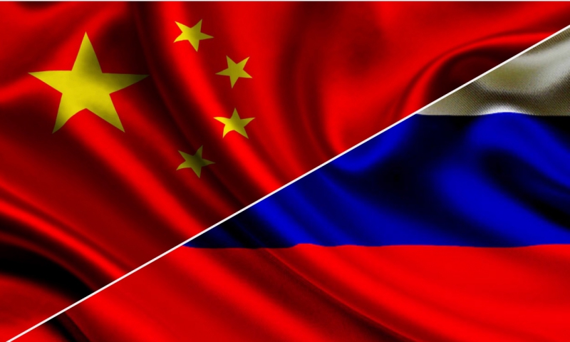 Флаги Китая и России © REX