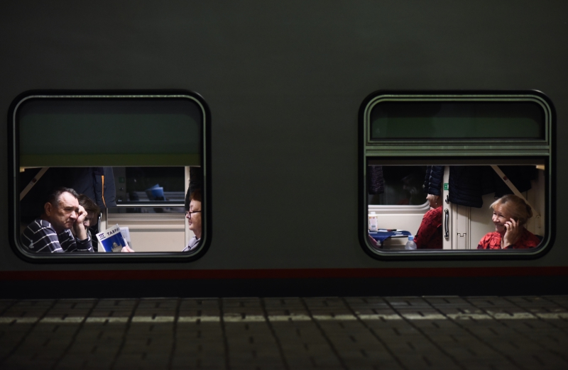 Поезд. Туристы. Фото: Дарья Ильина © REX