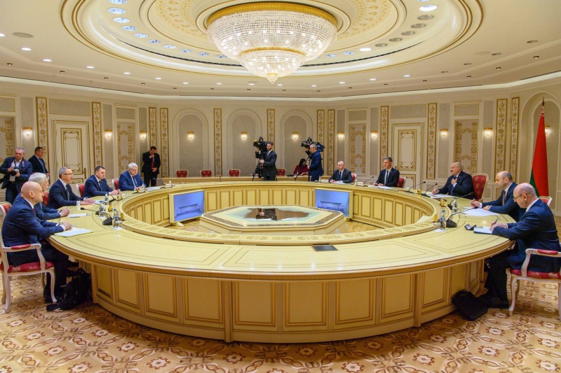 Лукашенко: Минск и Калуга должны извлекать выгоду от сотрудничества