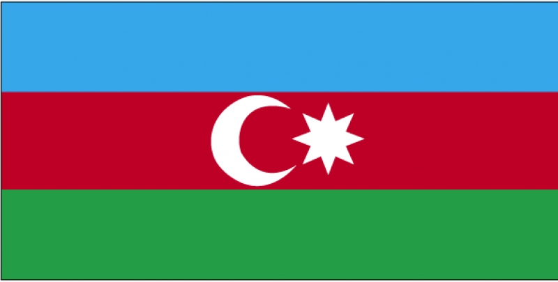 В Азербайджане проходят досрочные президентские выборы