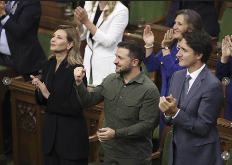 Джастин Трюдо и Владимир Зеленский в канадском парламенте приветствуют Ярослава Гунько