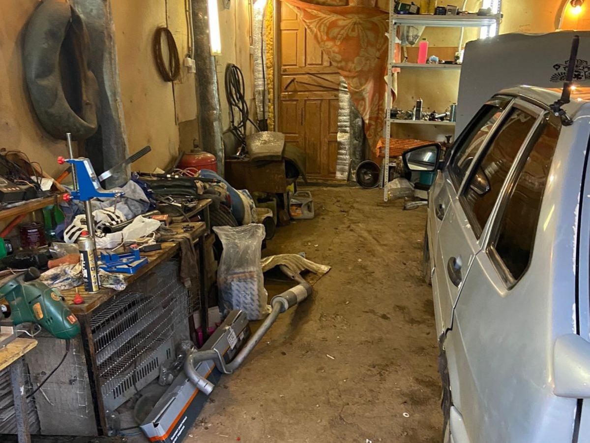 20-летний житель Калужской области отравился угарным газом в собственном гараже
