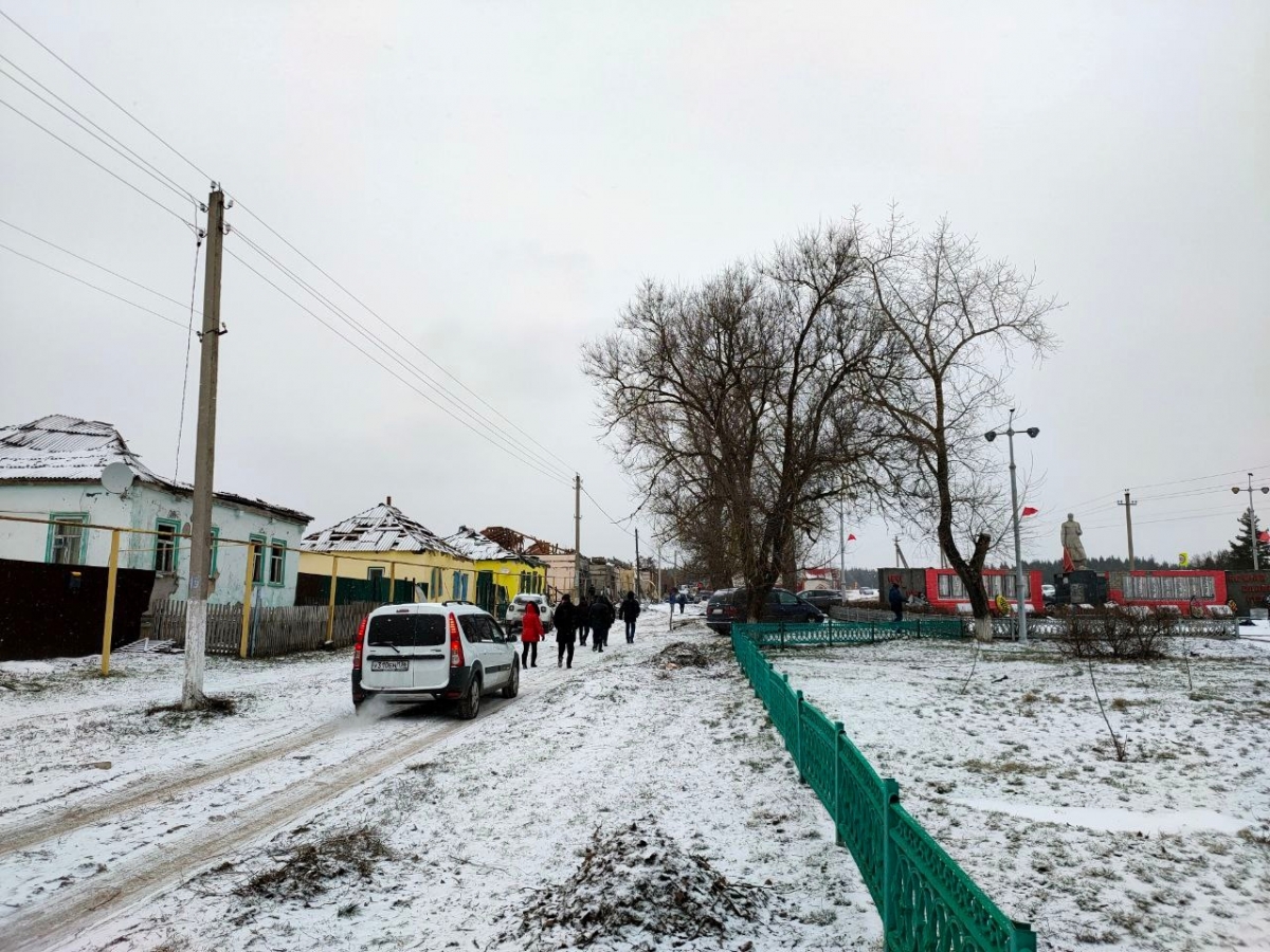 Гусев: четыре человека пострадали при взрыве боеприпаса в Воронежской области