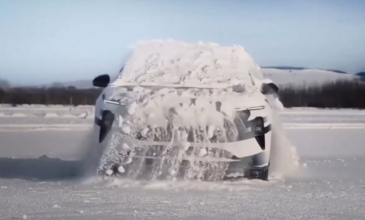 В Китае представили автомобиль, отряхивающийся от снега