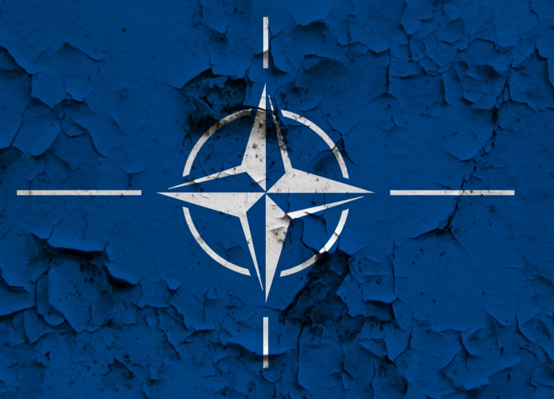 Главы Минобороны стран НАТО проведут совещание