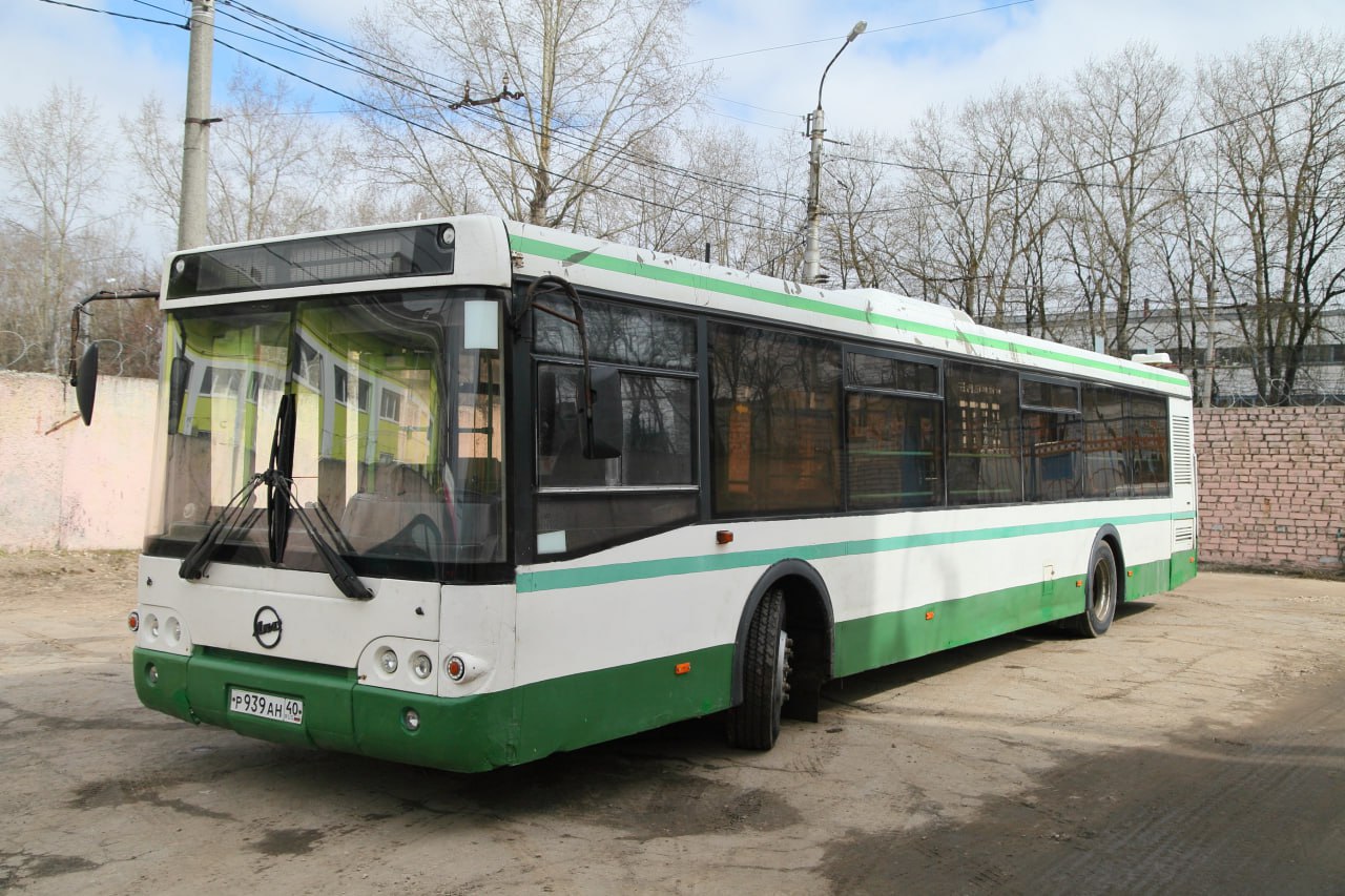 В Калуге передали пассажирский автобус для бойцов СВО