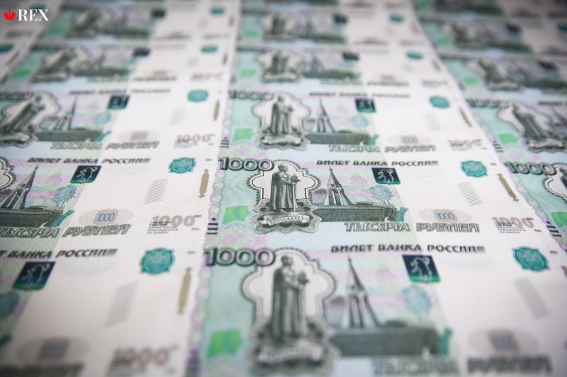 Рубль нестабилен из-за адаптации к новым реалиям рынка
