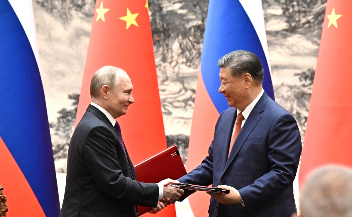 На Западе фальсифицируют российско-китайские отношения