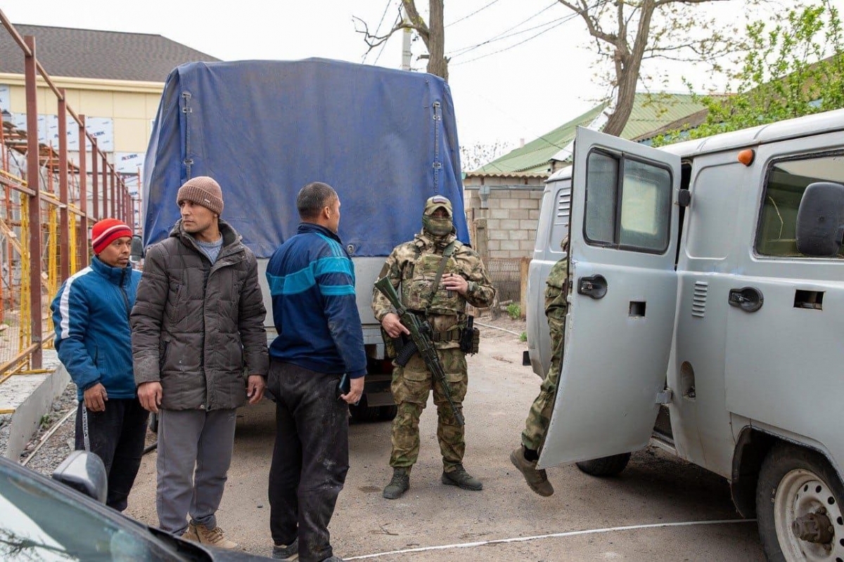 Мигрантов-нарушителей выдворяют из ДНР