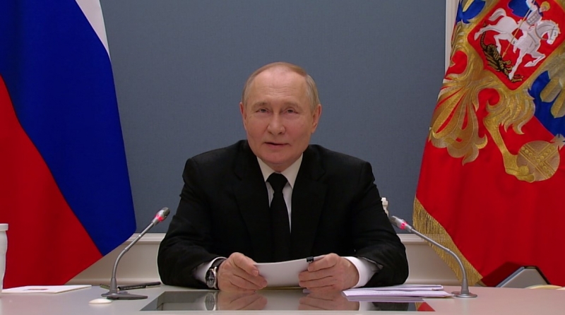 Владимир Путин поздравил участников выставки «Россия» с Днём защиты детей