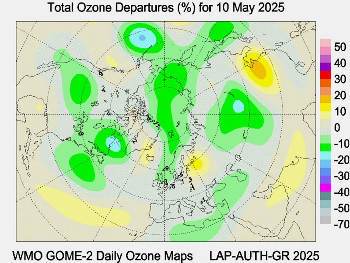 . 1.        10  2025 . (       : OZONEMAPS  WMO Ozone Maping Centre)