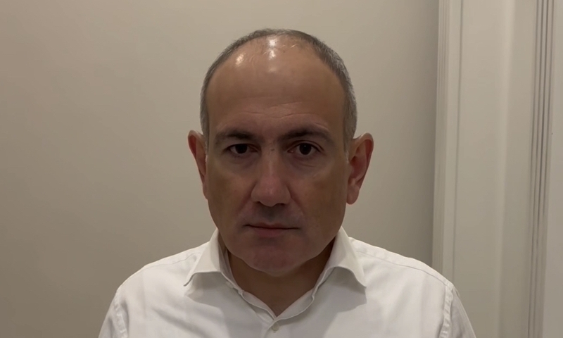 Пашинян сбрил бороду. Скриншот видео